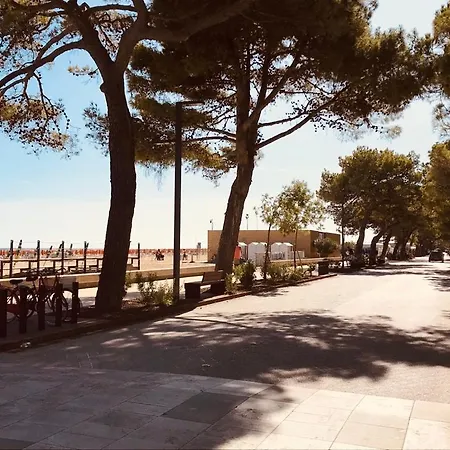 Apartment Rosmari *